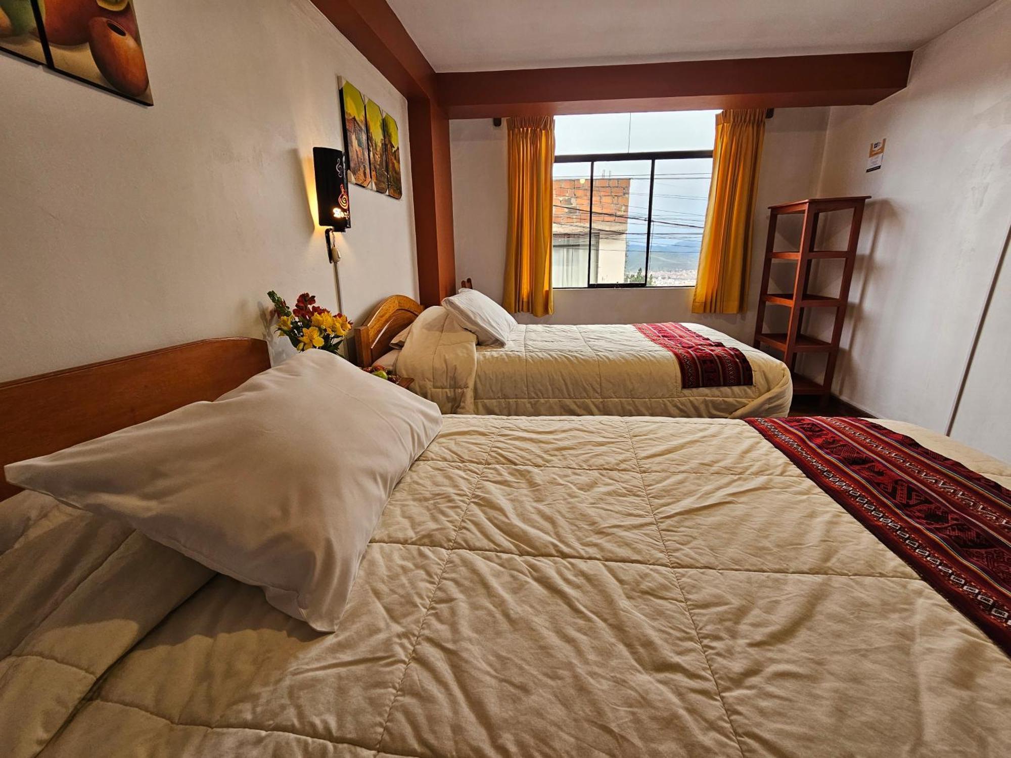 Hostal Con Vista A La Ciudad Santa Ana Cuzco Exterior foto