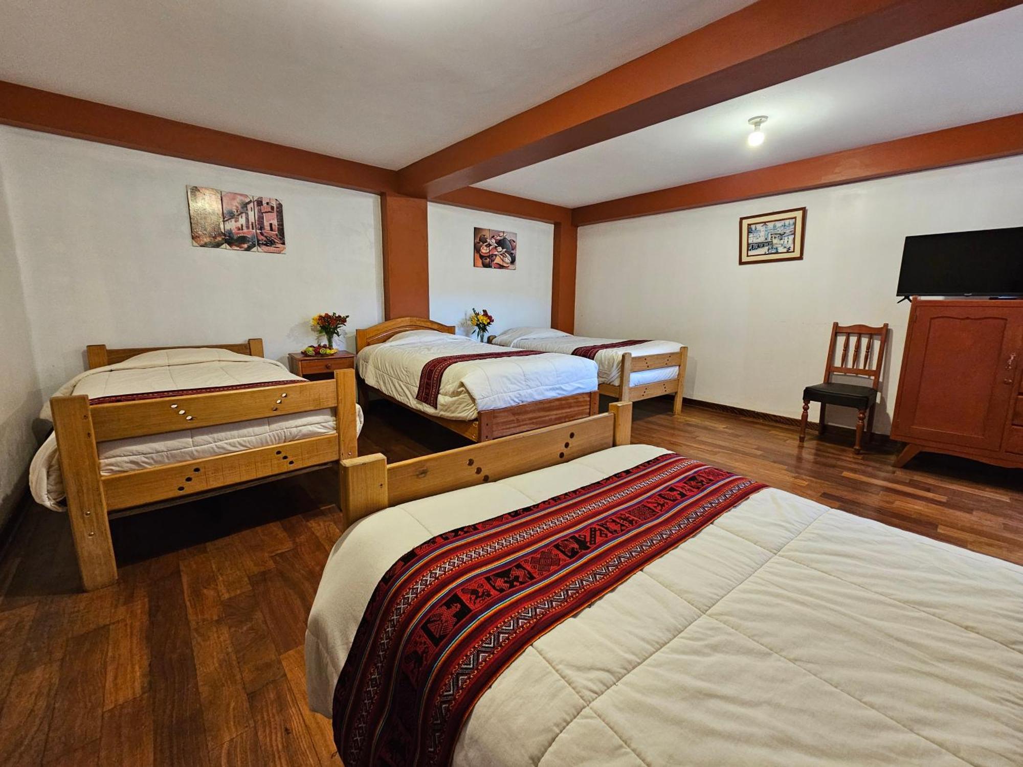 Hostal Con Vista A La Ciudad Santa Ana Cuzco Exterior foto
